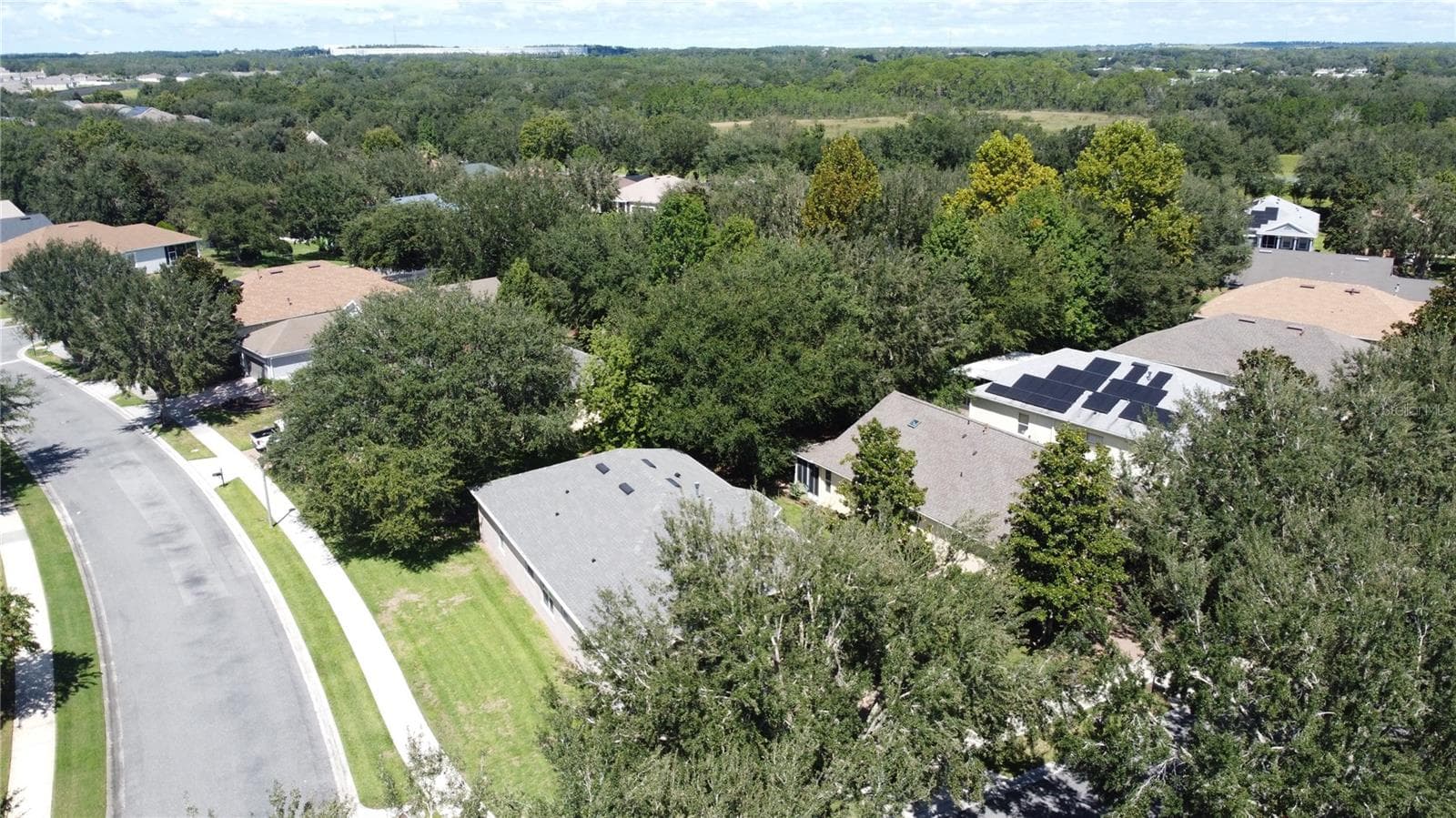 Single Family Residence at 189 BALMY COAST RD, GROVELAND, photo 43 of 69