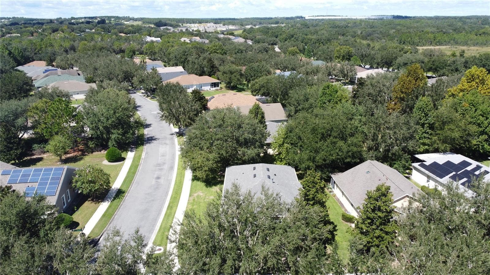 Single Family Residence at 189 BALMY COAST RD, GROVELAND, photo 46 of 69