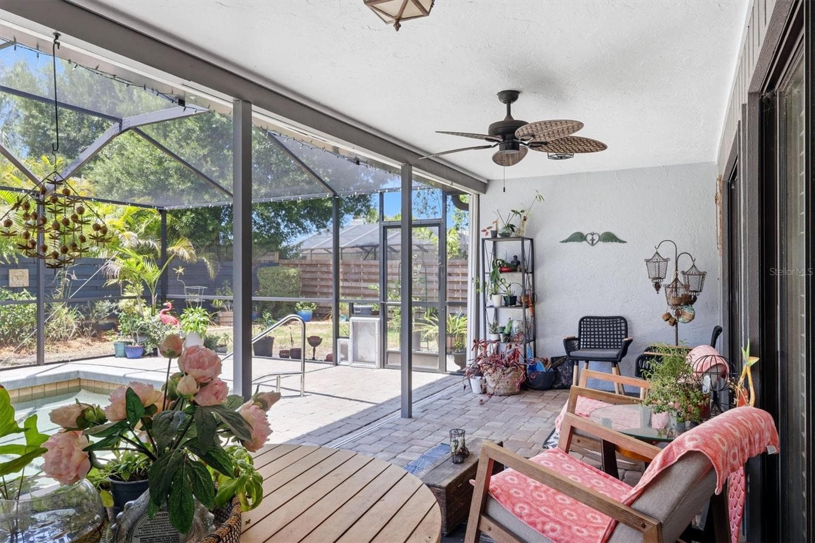 Covered lanai - 3828 EASTON ST, SARASOTA