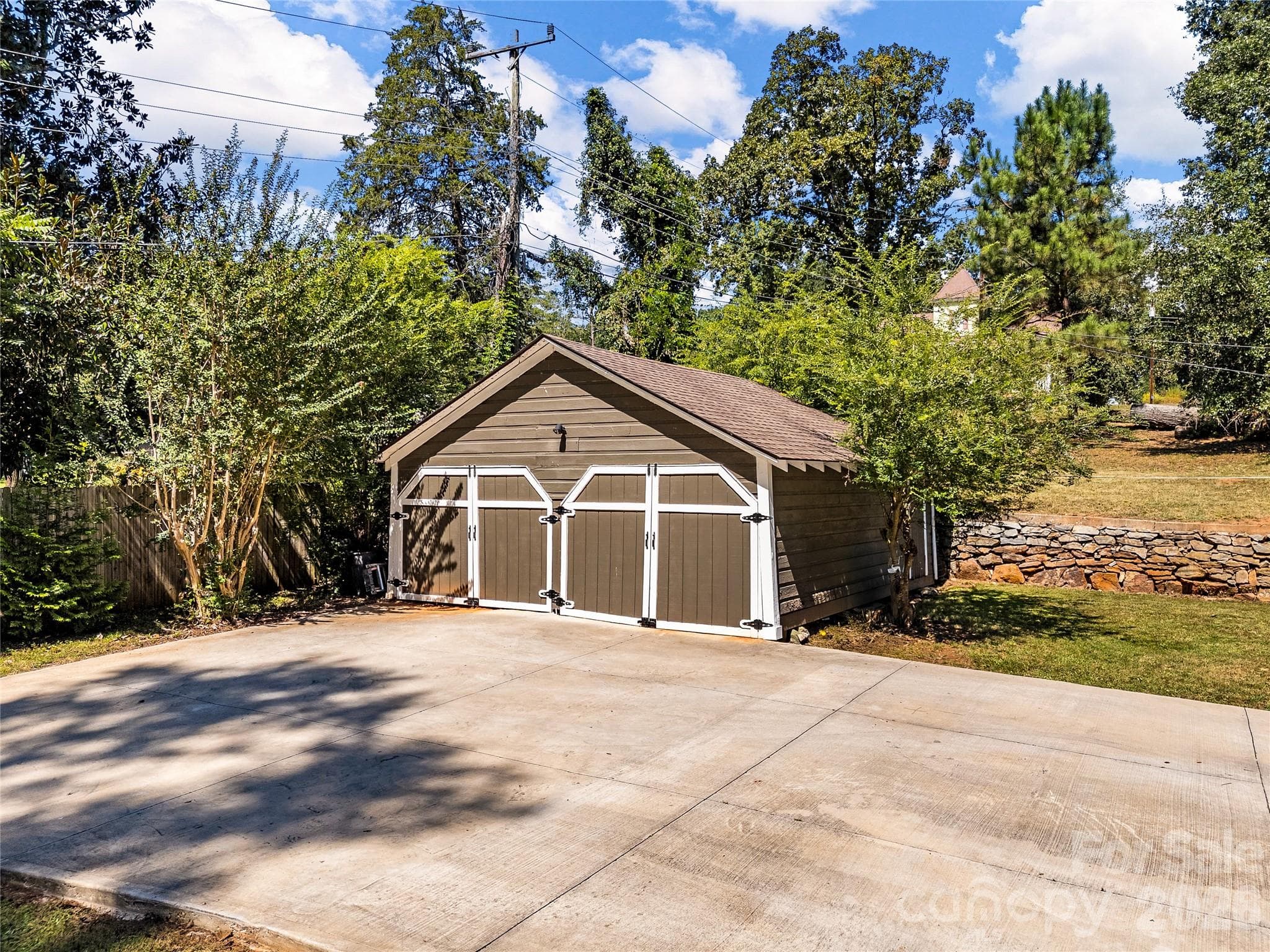 Single Family Residence at 130 School Drive, Clifton, photo 19 of 48