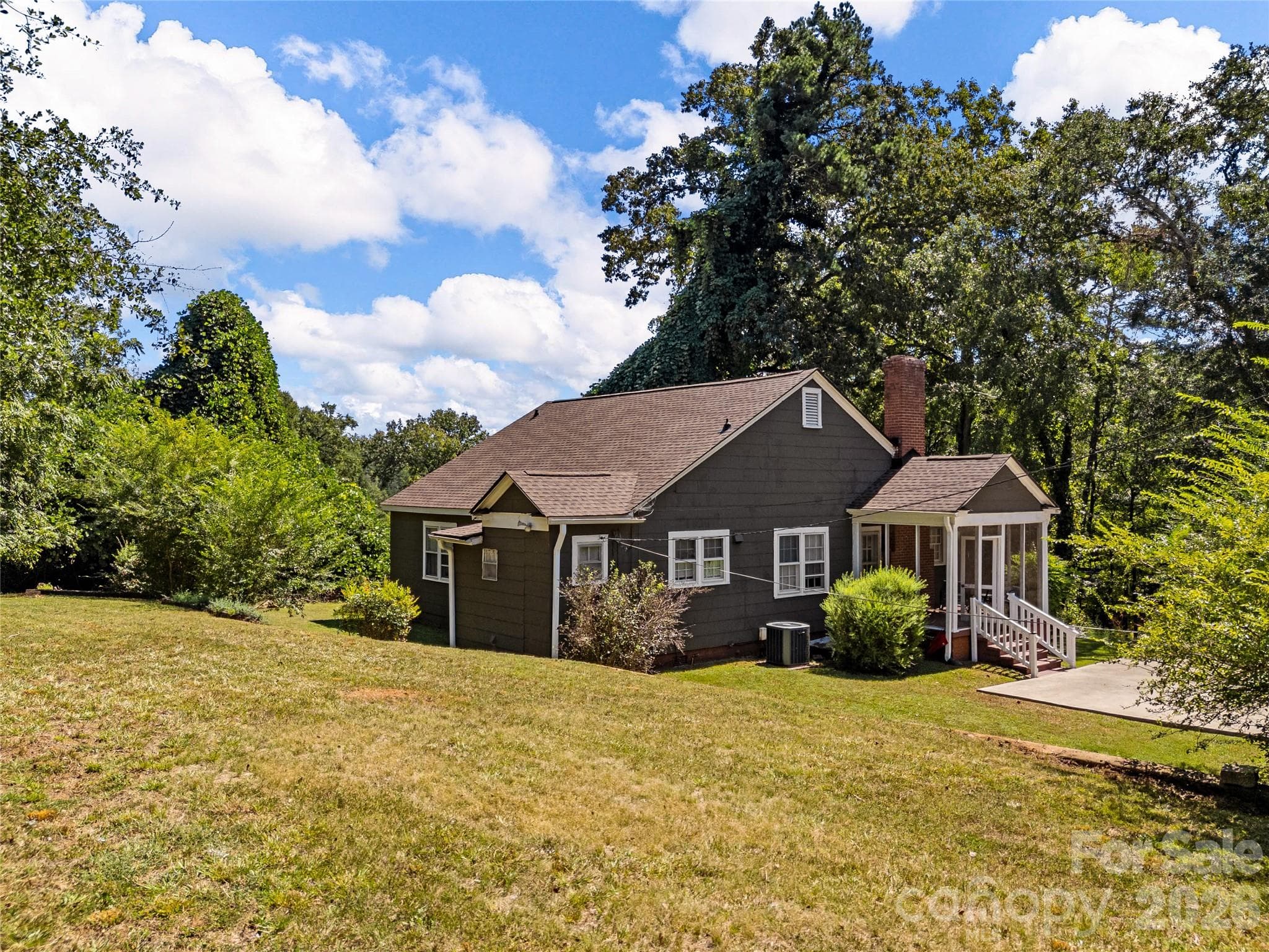 Single Family Residence at 130 School Drive, Clifton, photo 21 of 48