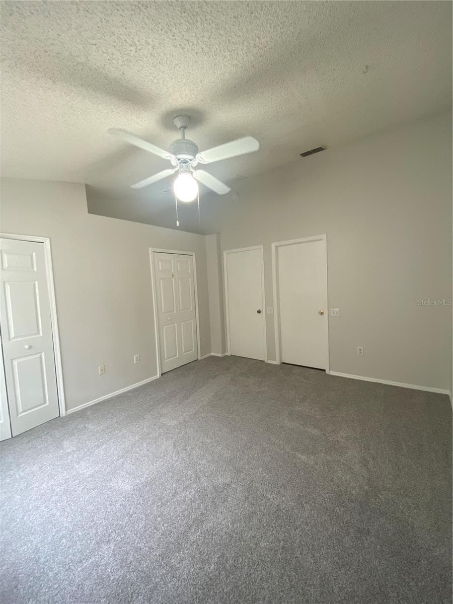 Townhouse at 8547 HUNTERS KEY CIR, TAMPA, photo 15 of 25