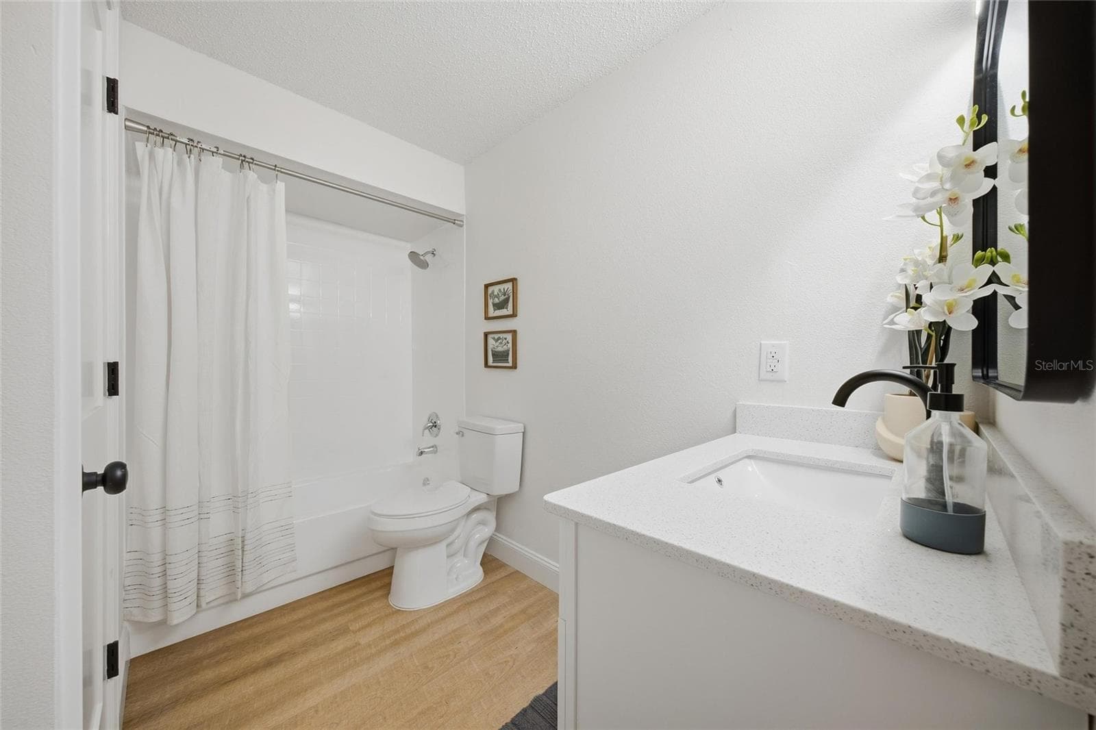 Single Family Residence at 15210 LANCER RD, SPRING HILL, photo 18 of 29