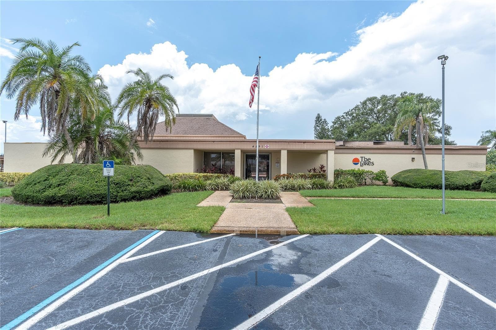 Single Family Residence at 4535 GREAT LAKES DR S, CLEARWATER, photo 28 of 35