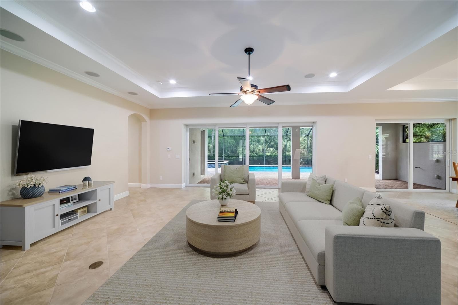 Single Family Residence at 921 RIVERSCAPE ST, BRADENTON, photo 6 of 89