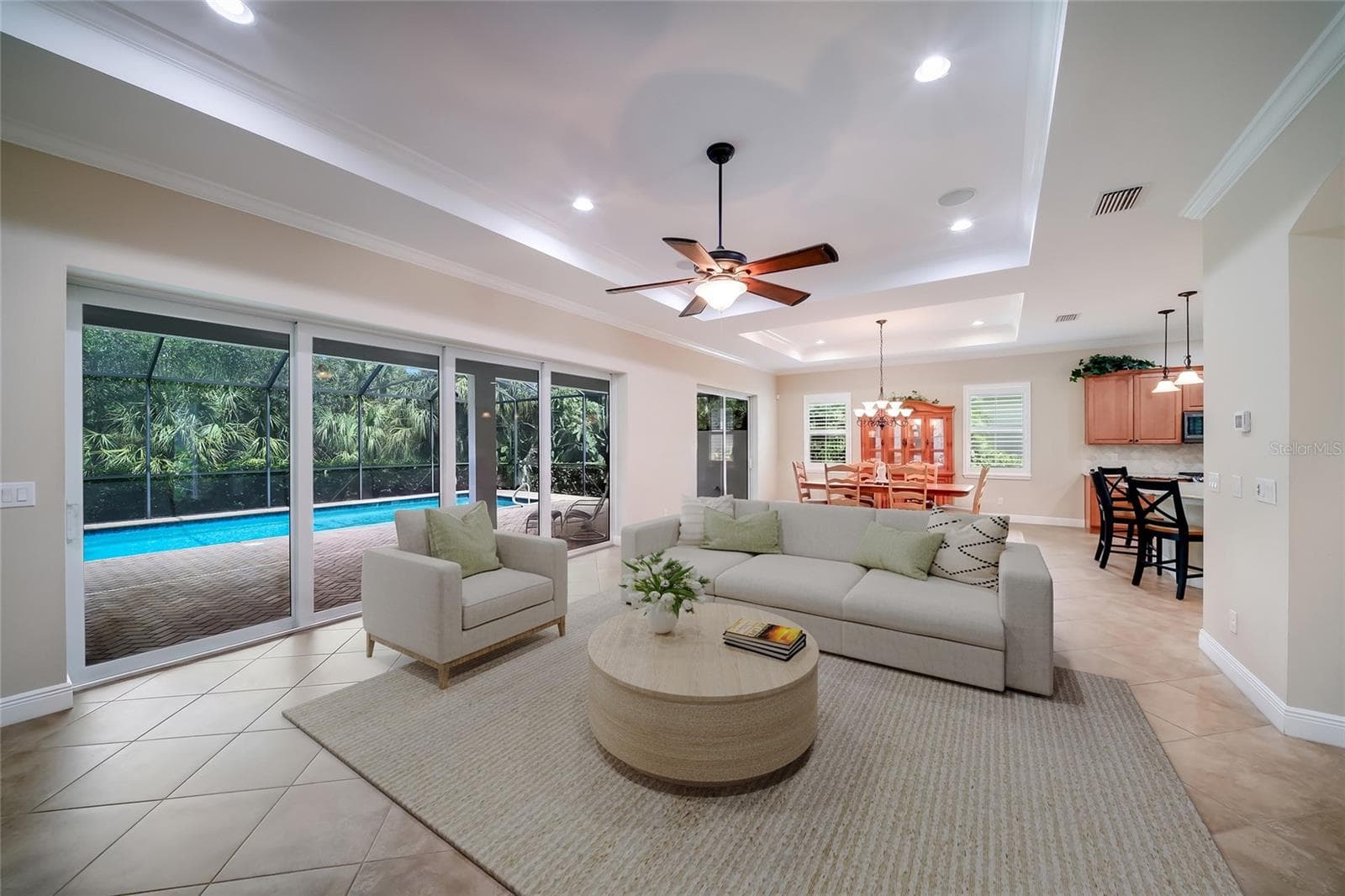 Single Family Residence at 921 RIVERSCAPE ST, BRADENTON, photo 8 of 89
