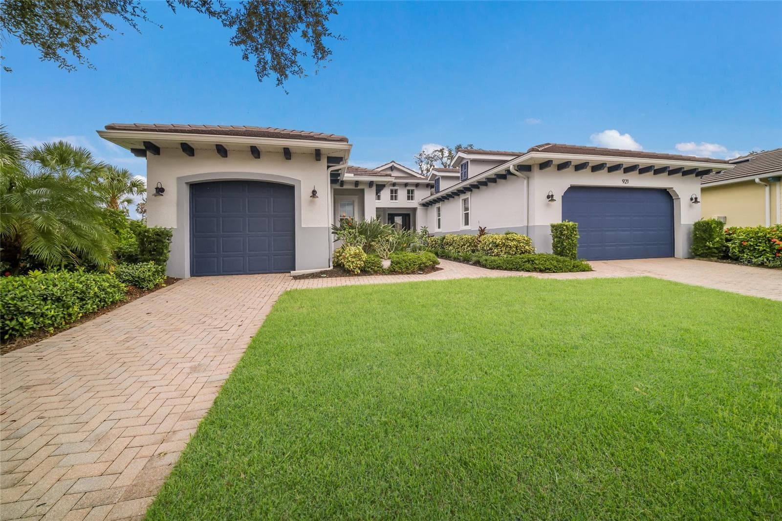 Single Family Residence at 921 RIVERSCAPE ST, BRADENTON, photo 44 of 89