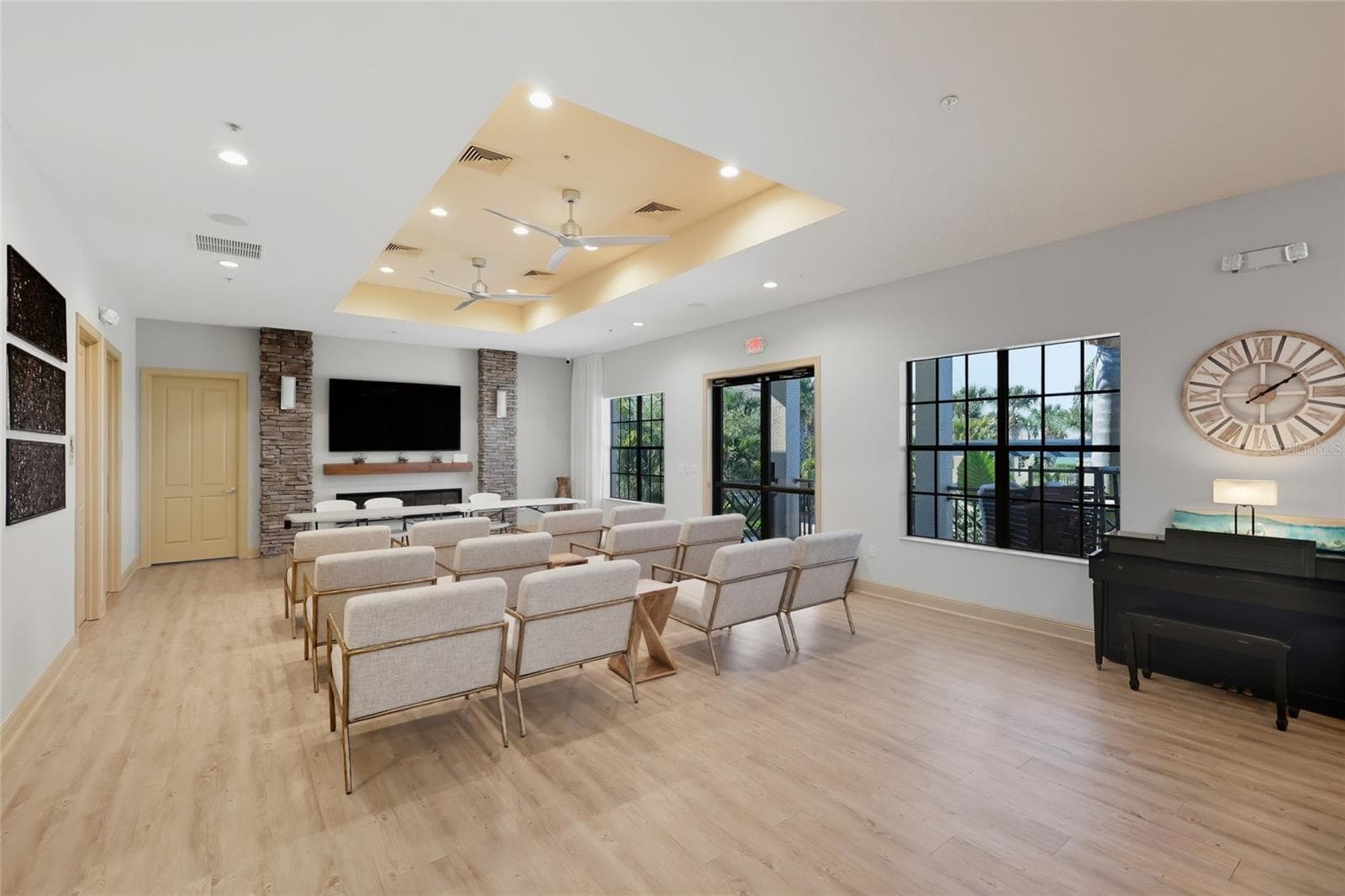 Single Family Residence at 921 RIVERSCAPE ST, BRADENTON, photo 52 of 89