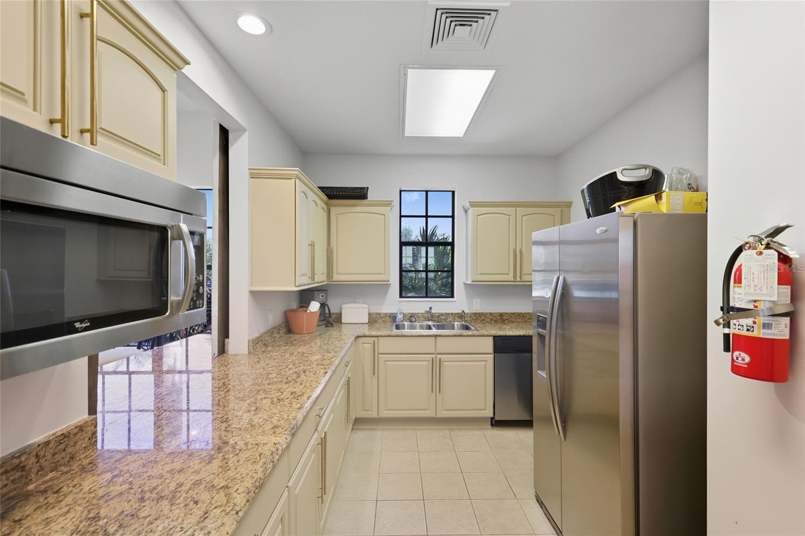 Single Family Residence at 921 RIVERSCAPE ST, BRADENTON, photo 53 of 89