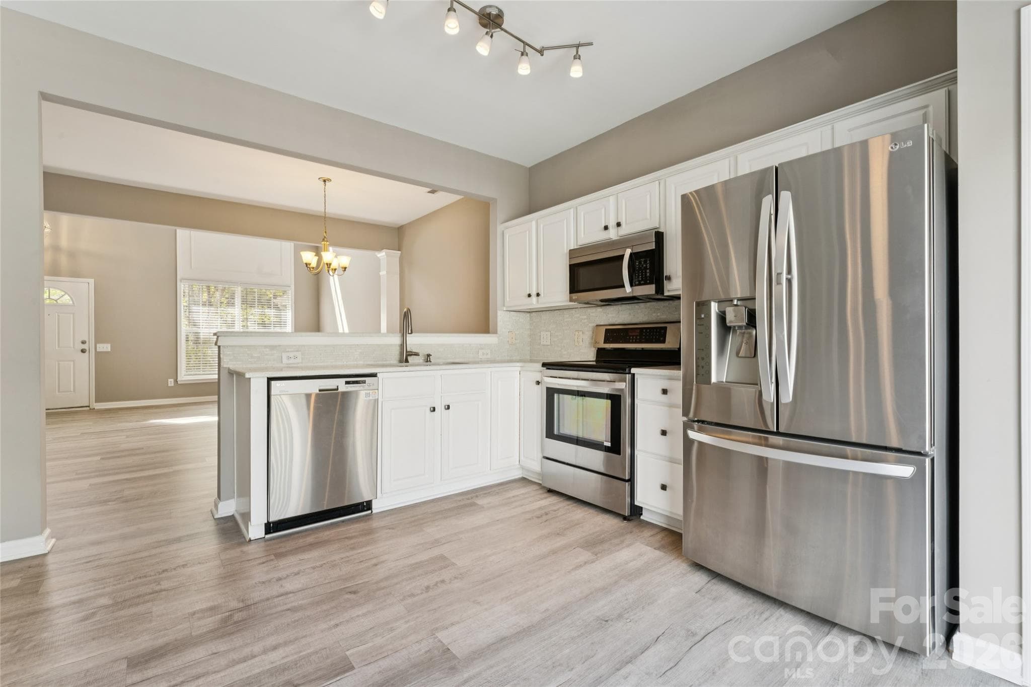 Townhouse at 8819 Ormeau Drive, Charlotte, photo 16 of 45