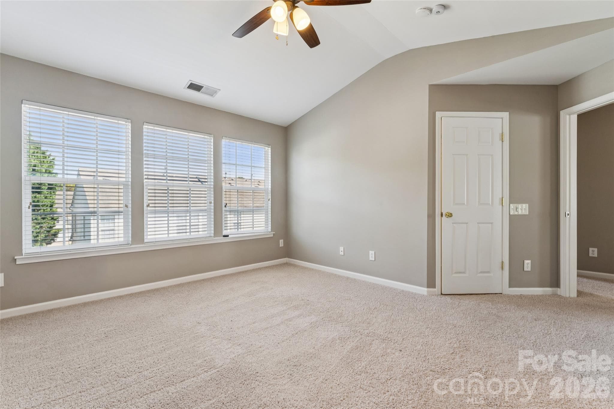 Townhouse at 8819 Ormeau Drive, Charlotte, photo 24 of 45