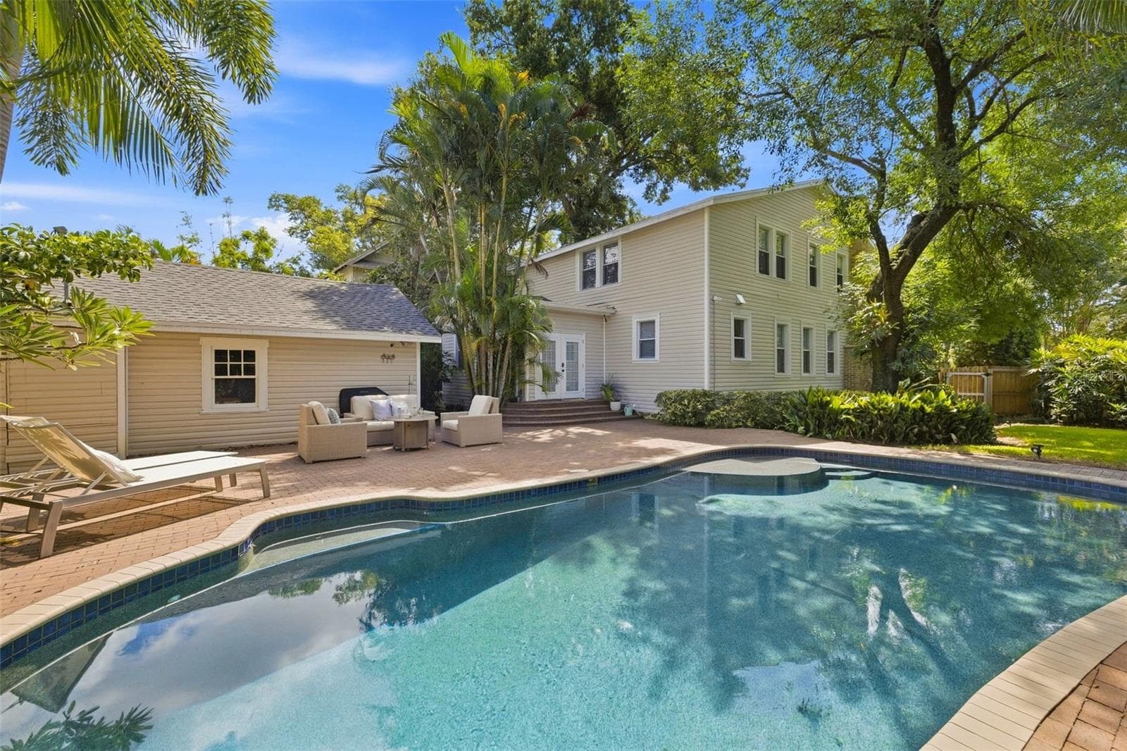 Single Family Residence at 841 24TH AVE N, ST PETERSBURG, photo 60 of 89