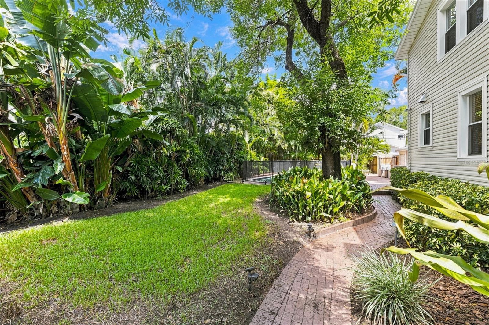 Single Family Residence at 841 24TH AVE N, ST PETERSBURG, photo 72 of 89