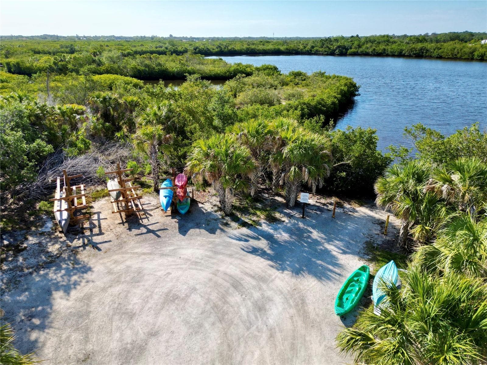 Kayak Launch- open access to Manatee River - 921 RIVERSCAPE ST, BRADENTON