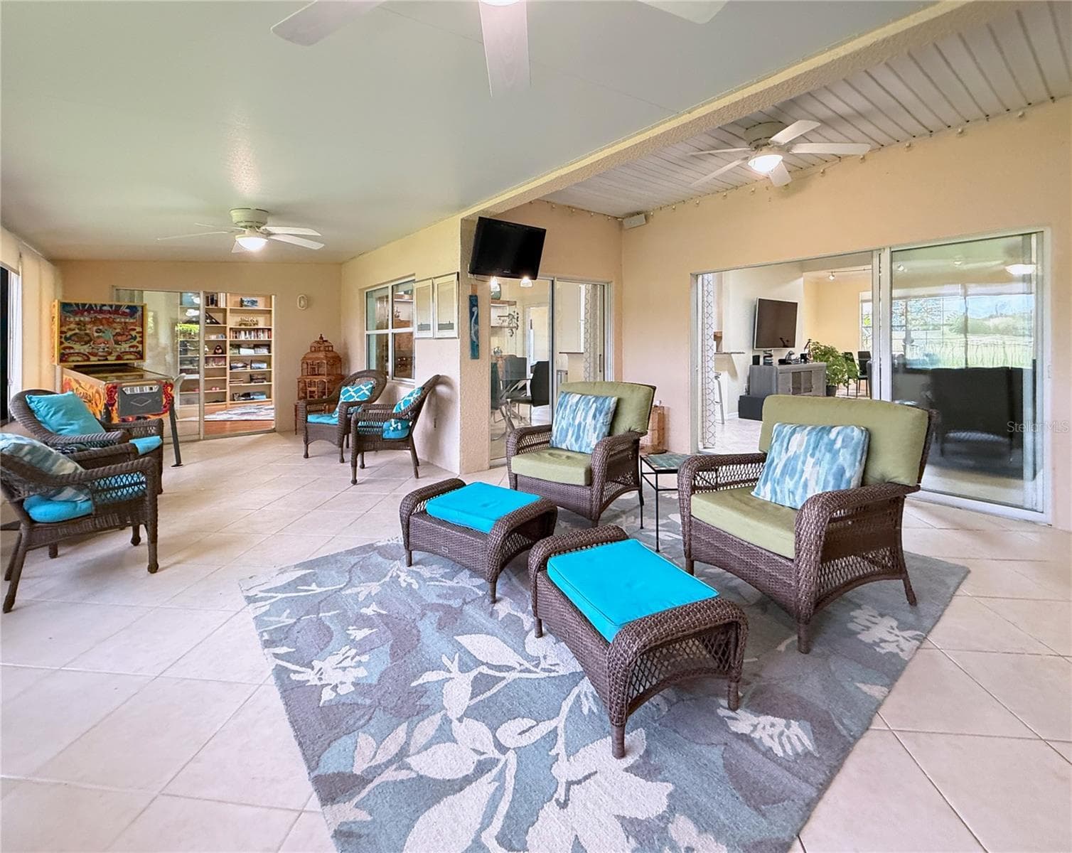 4 Seasons Room: Air Conditioned Room - 157 SORRENTO RD, POINCIANA