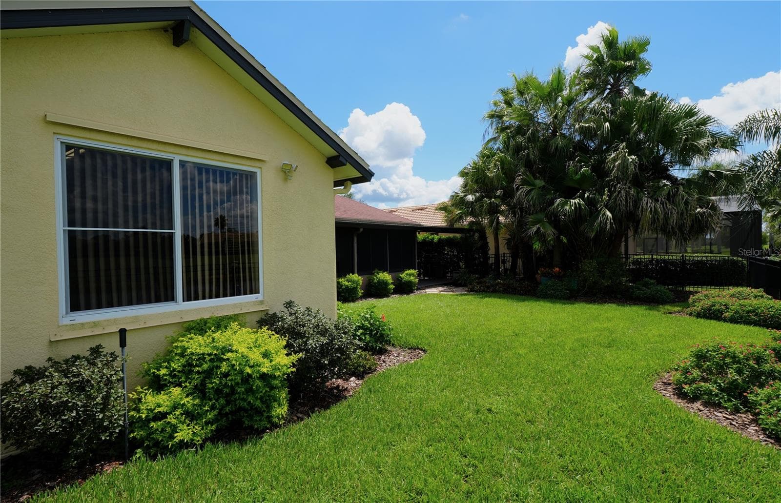 Spacious Backyard - 157 SORRENTO RD, POINCIANA