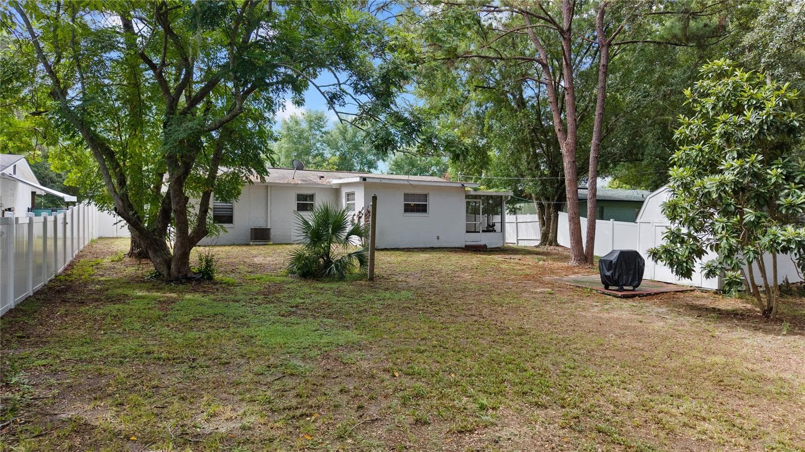 Backyard - 1124 W DESOTO ST, CLERMONT