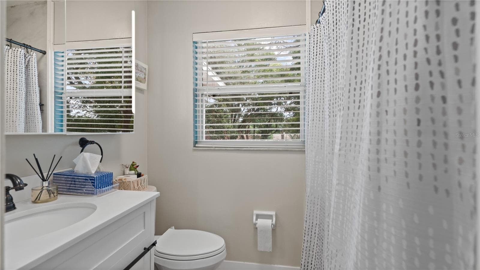 Primary Bath - 1124 W DESOTO ST, CLERMONT