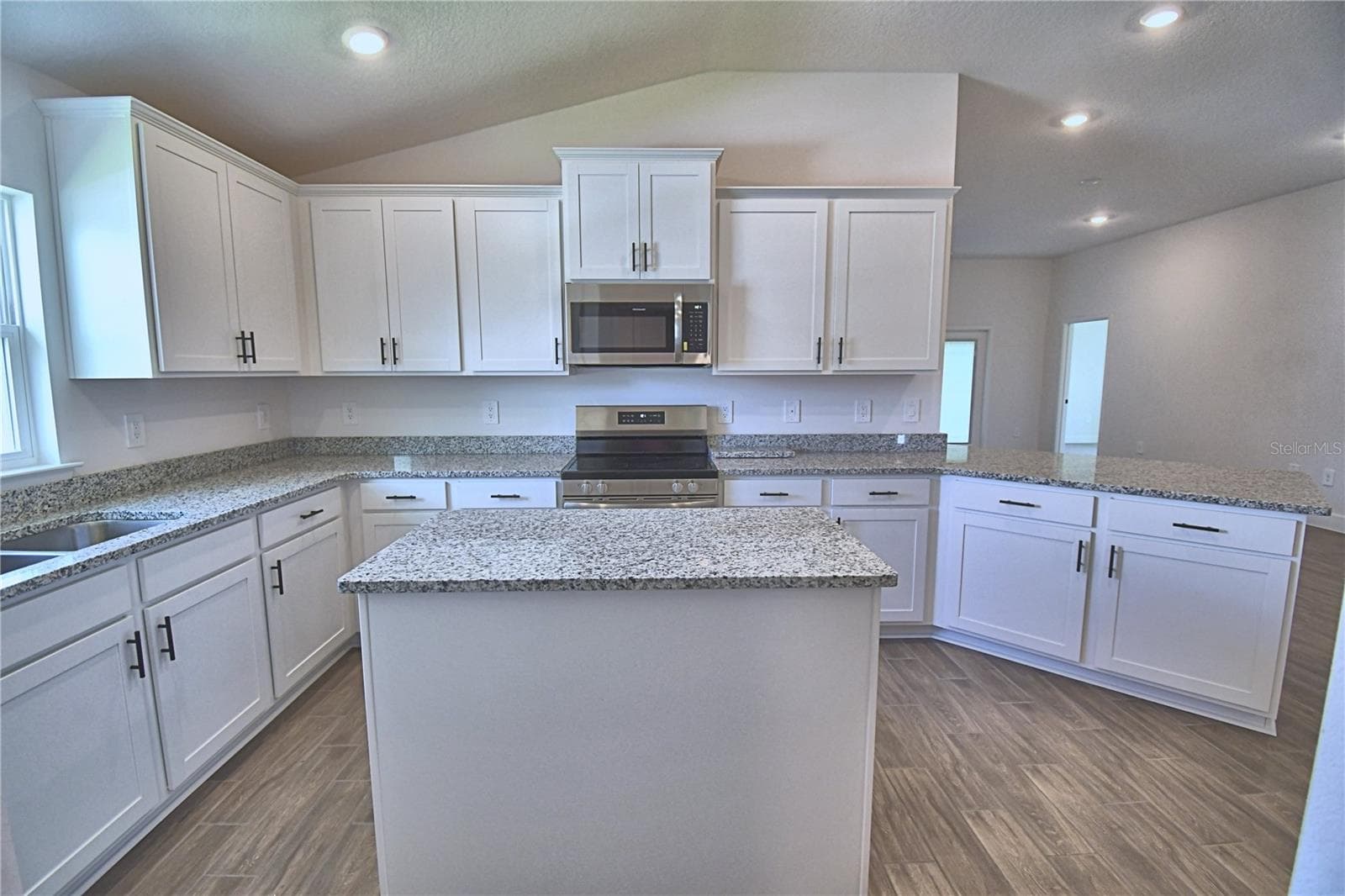 Single Family Residence at 4705 GRANDVIEW GLEN DR, AUBURNDALE, photo 27 of 144