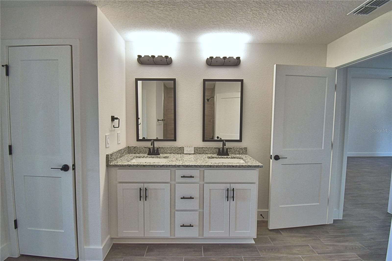 Single Family Residence at 4705 GRANDVIEW GLEN DR, AUBURNDALE, photo 43 of 144