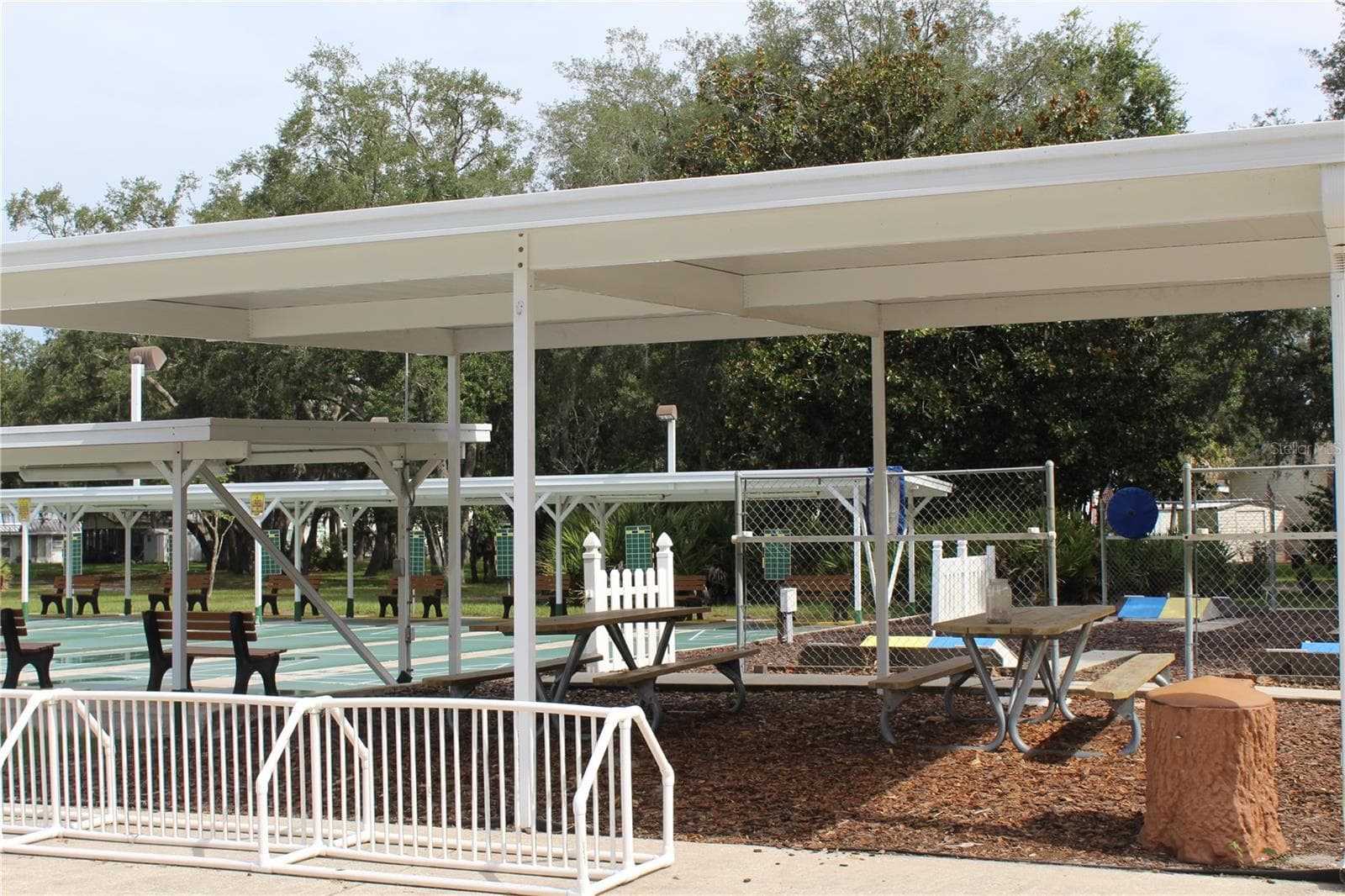 Manufactured Home at 12 SADDLEBAG TRL, LAKE WALES, photo 46 of 48