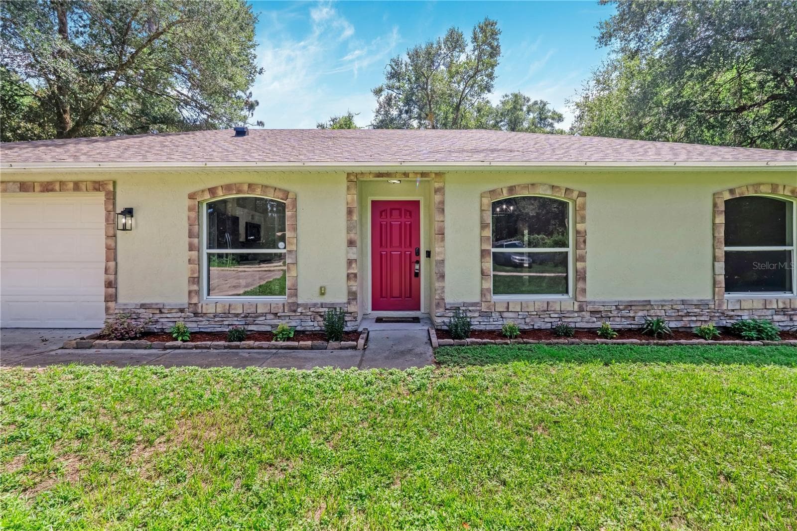 Single Family Residence at 1260 2ND ST, ORANGE CITY, photo 3 of 33