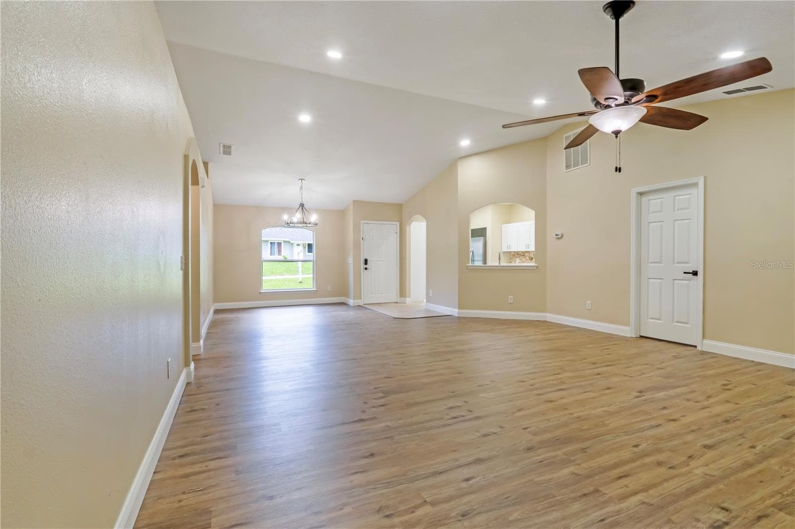 Single Family Residence at 1260 2ND ST, ORANGE CITY, photo 11 of 33
