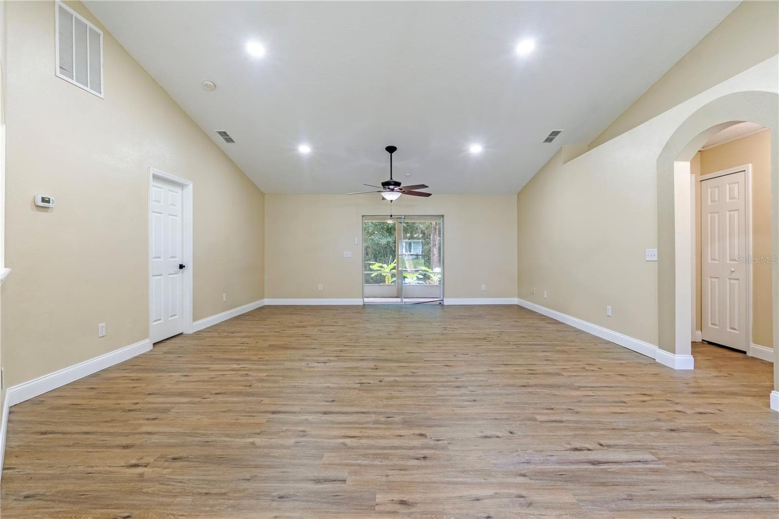 Single Family Residence at 1260 2ND ST, ORANGE CITY, photo 13 of 33