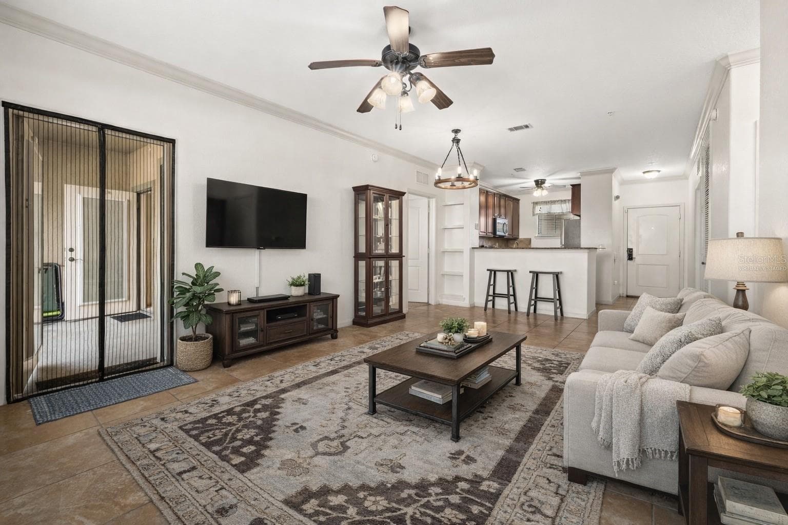 Virtually Staged - 901 CHARO PKWY #716, DAVENPORT