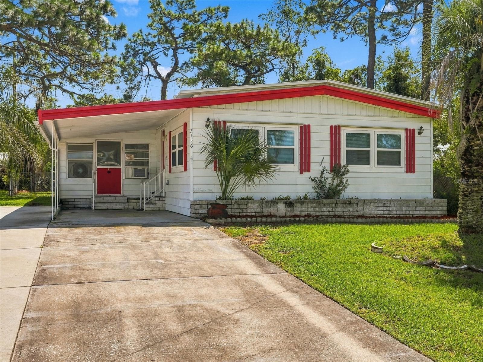 Mobile Home at 7156 FITZPATRICK AVE, BROOKSVILLE, photo 4 of 60
