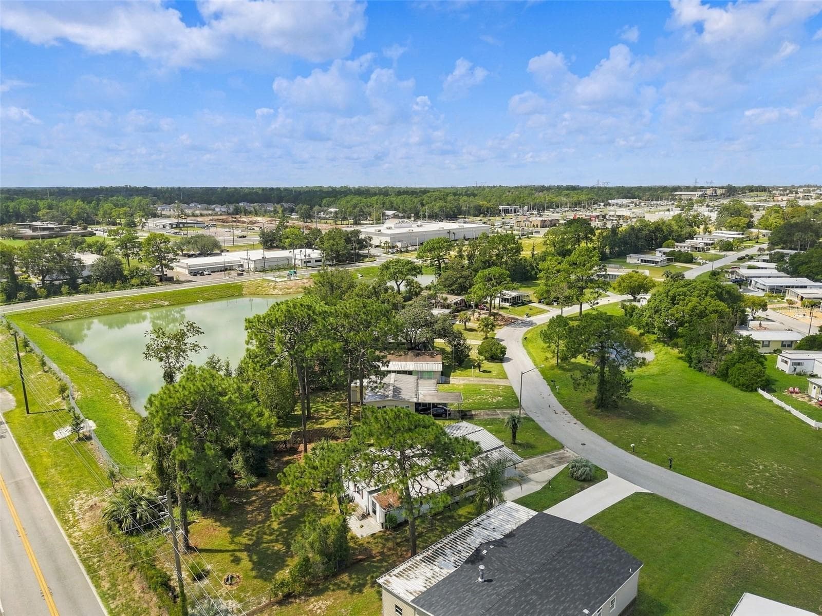 Mobile Home at 7156 FITZPATRICK AVE, BROOKSVILLE, photo 11 of 60