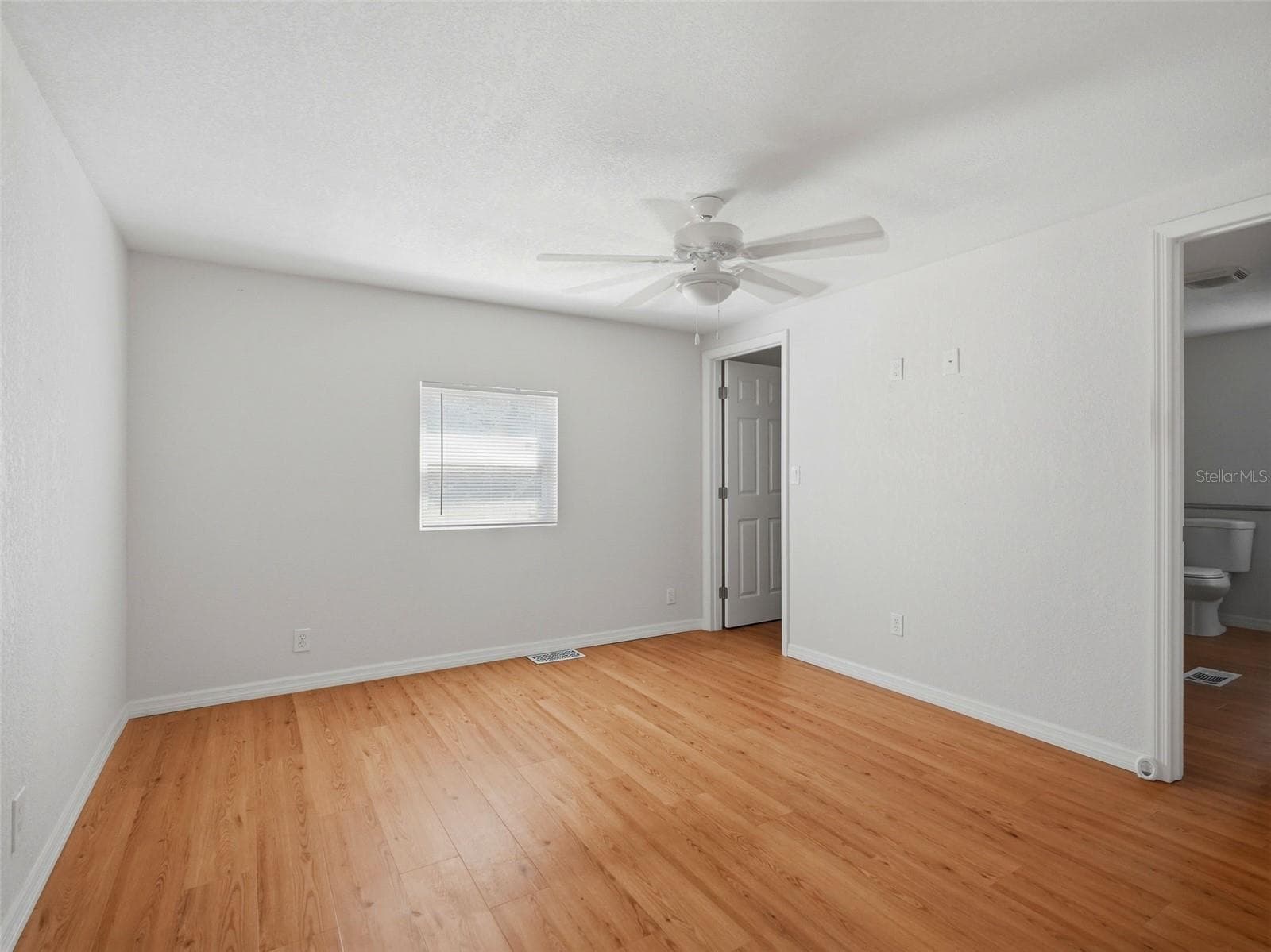 Mobile Home at 7156 FITZPATRICK AVE, BROOKSVILLE, photo 40 of 60