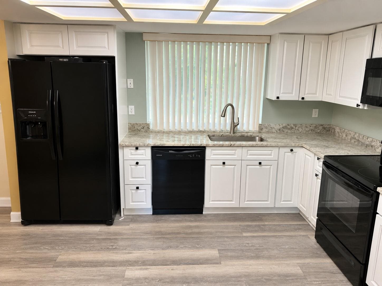 Single Family Residence at 23226 MIDWAY BLVD, PORT CHARLOTTE, photo 6 of 19