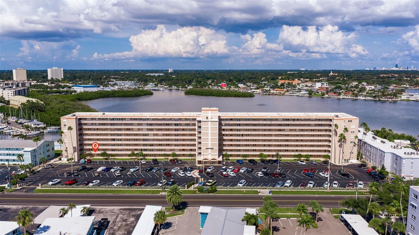 1847 SHORE DR S #202