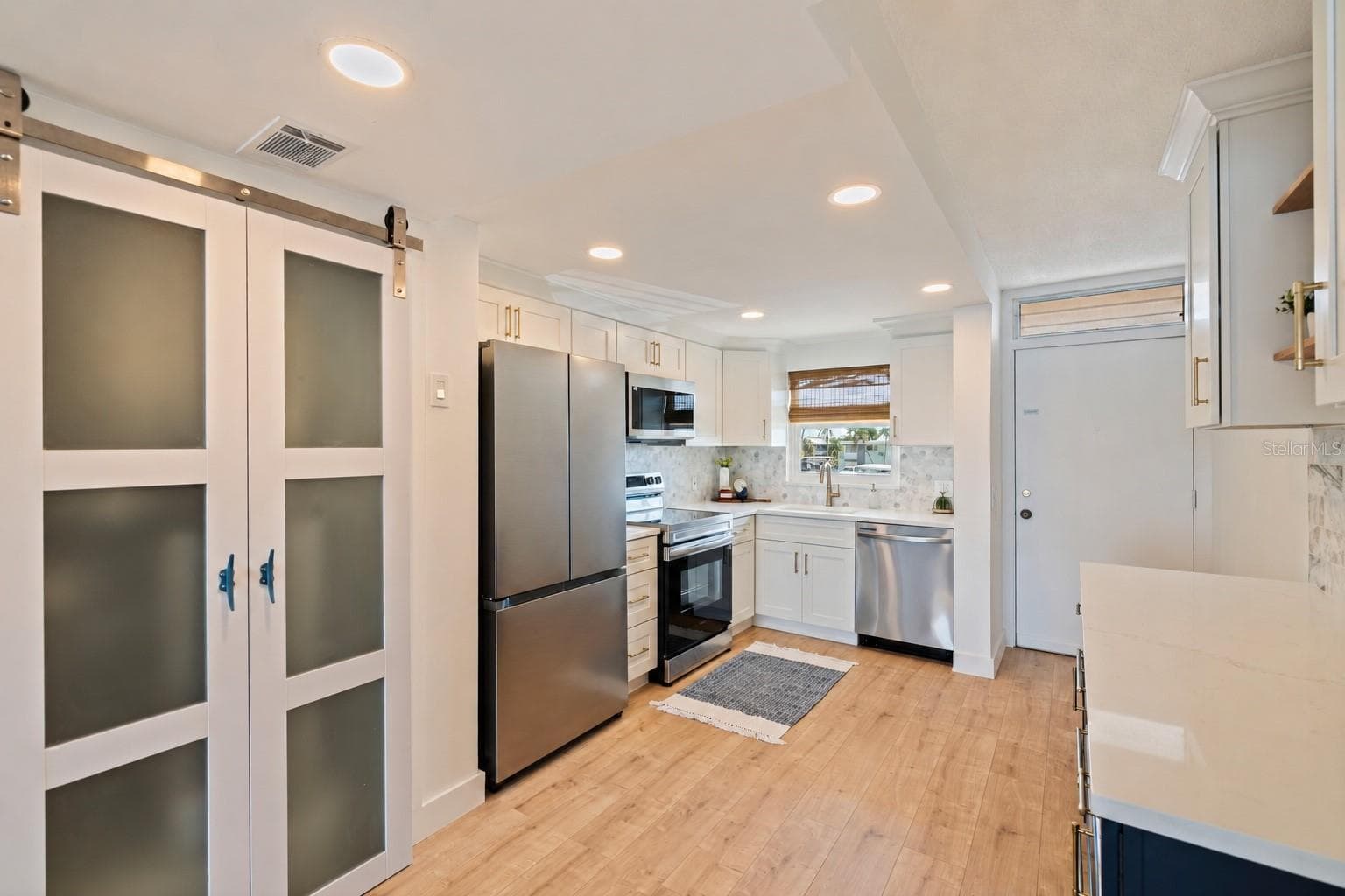 Condominium at 1847 SHORE DR S #202, SOUTH PASADENA, photo 3 of 47