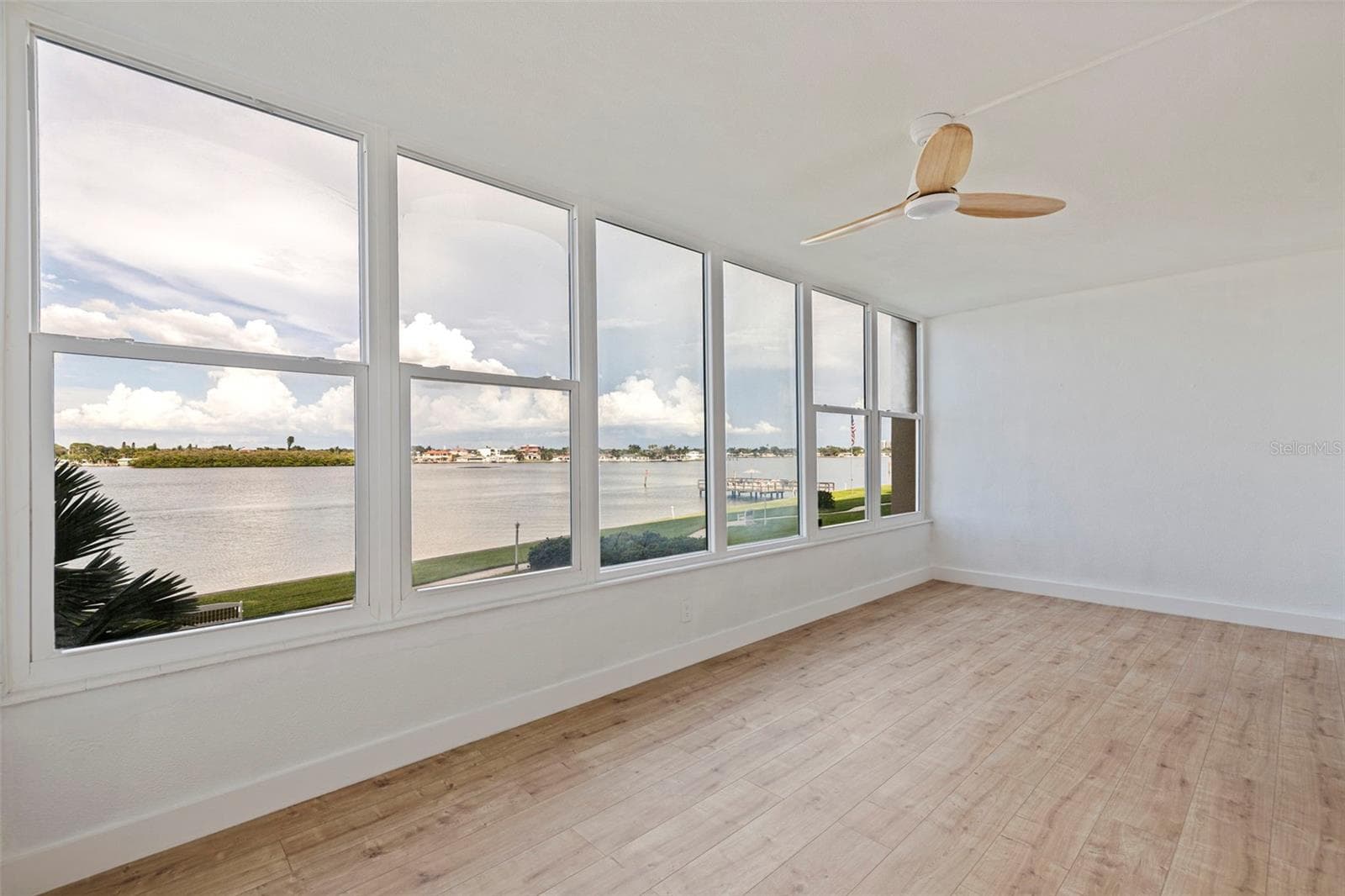 Condominium at 1847 SHORE DR S #202, SOUTH PASADENA, photo 12 of 47
