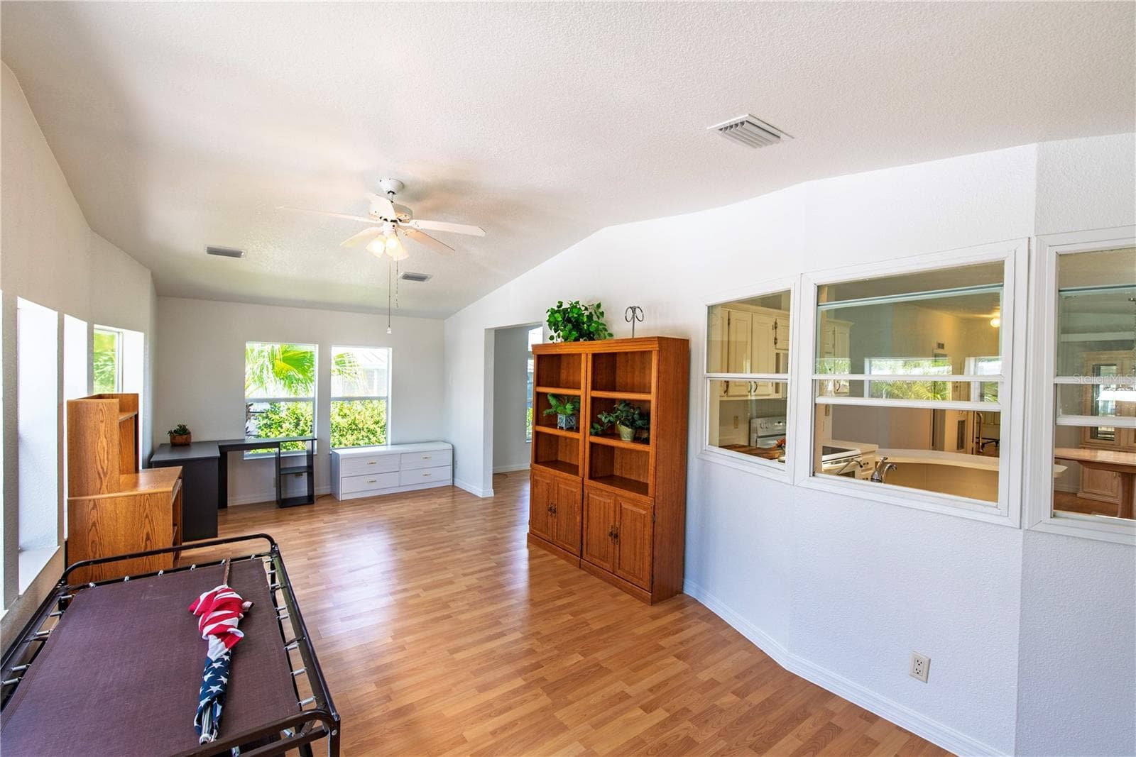 Florida Room - 14 HOLLAND DR, PUNTA GORDA