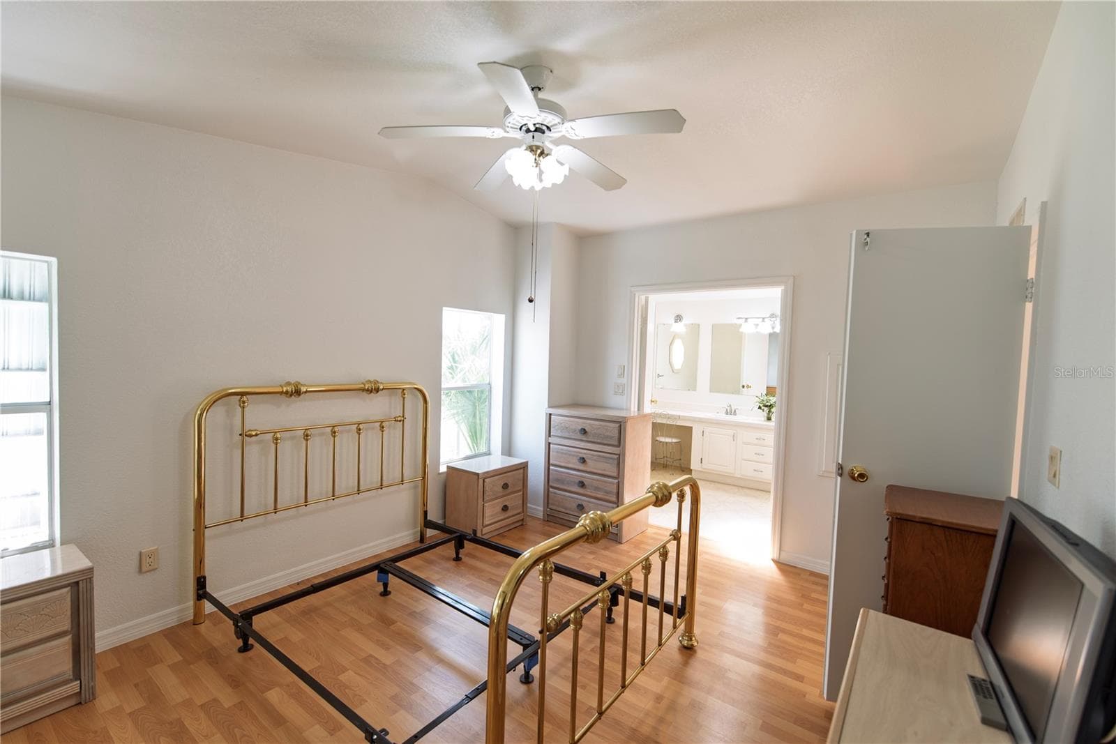 Master Bedroom - 14 HOLLAND DR, PUNTA GORDA