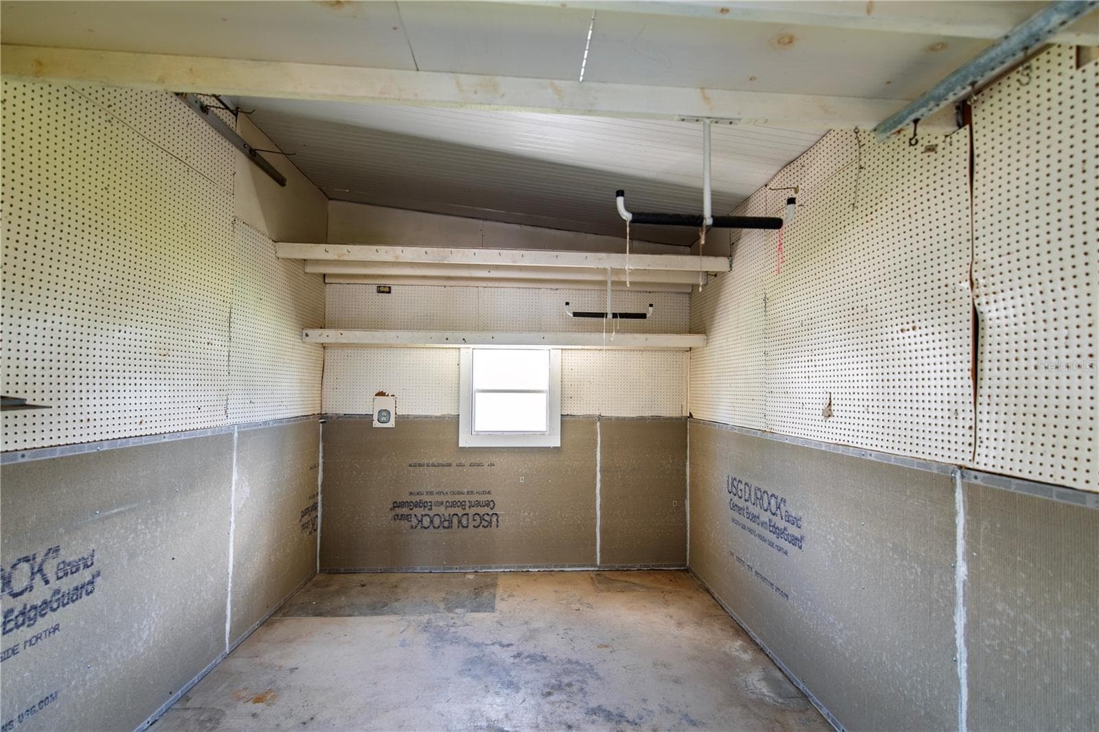 Shed - 14 HOLLAND DR, PUNTA GORDA