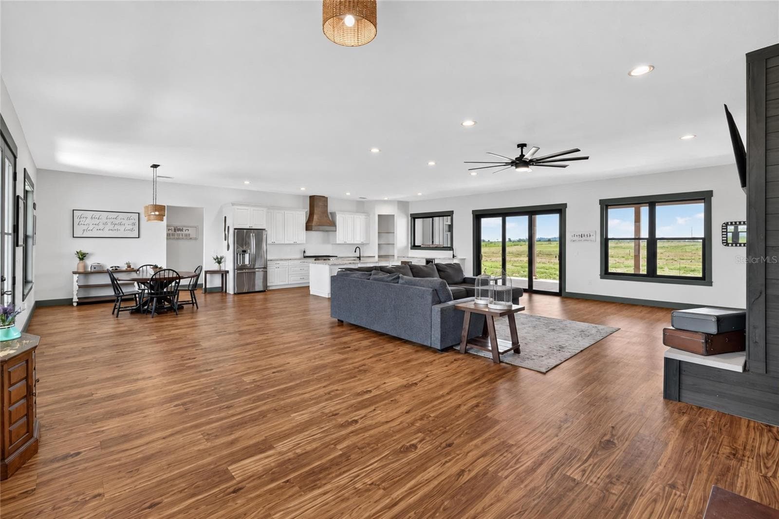 Single Family Residence at 5771 WEITA RD, BARTOW, photo 10 of 92