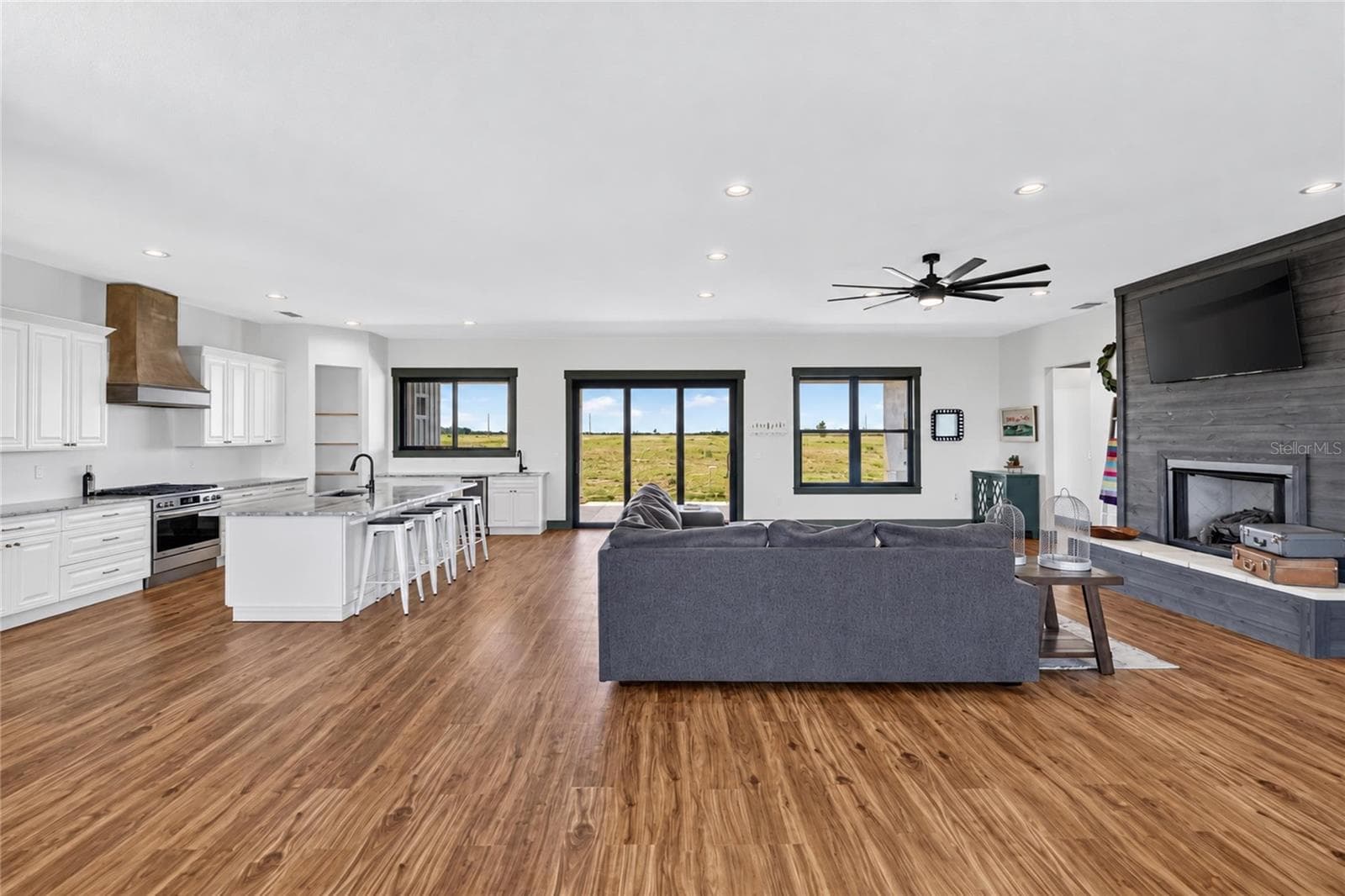 Single Family Residence at 5771 WEITA RD, BARTOW, photo 18 of 92