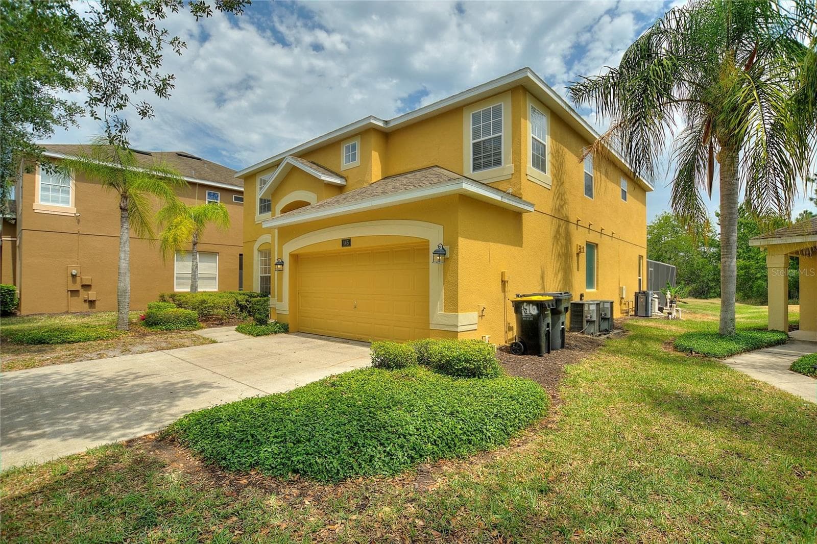 146 AFRICAN DAISY CT