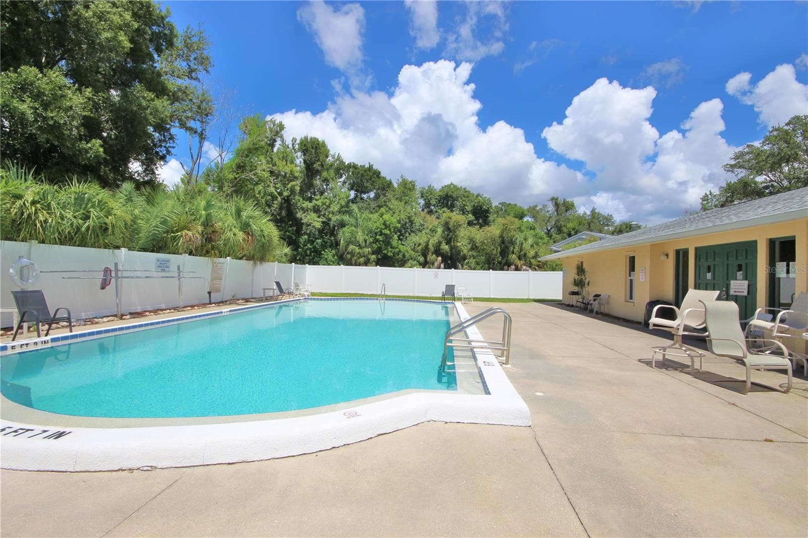 Condominium at 4805 RILMA AVE #106, SARASOTA, photo 8 of 28