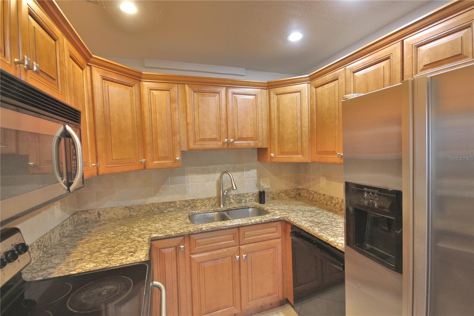 Condominium at 4805 RILMA AVE #106, SARASOTA, photo 11 of 28