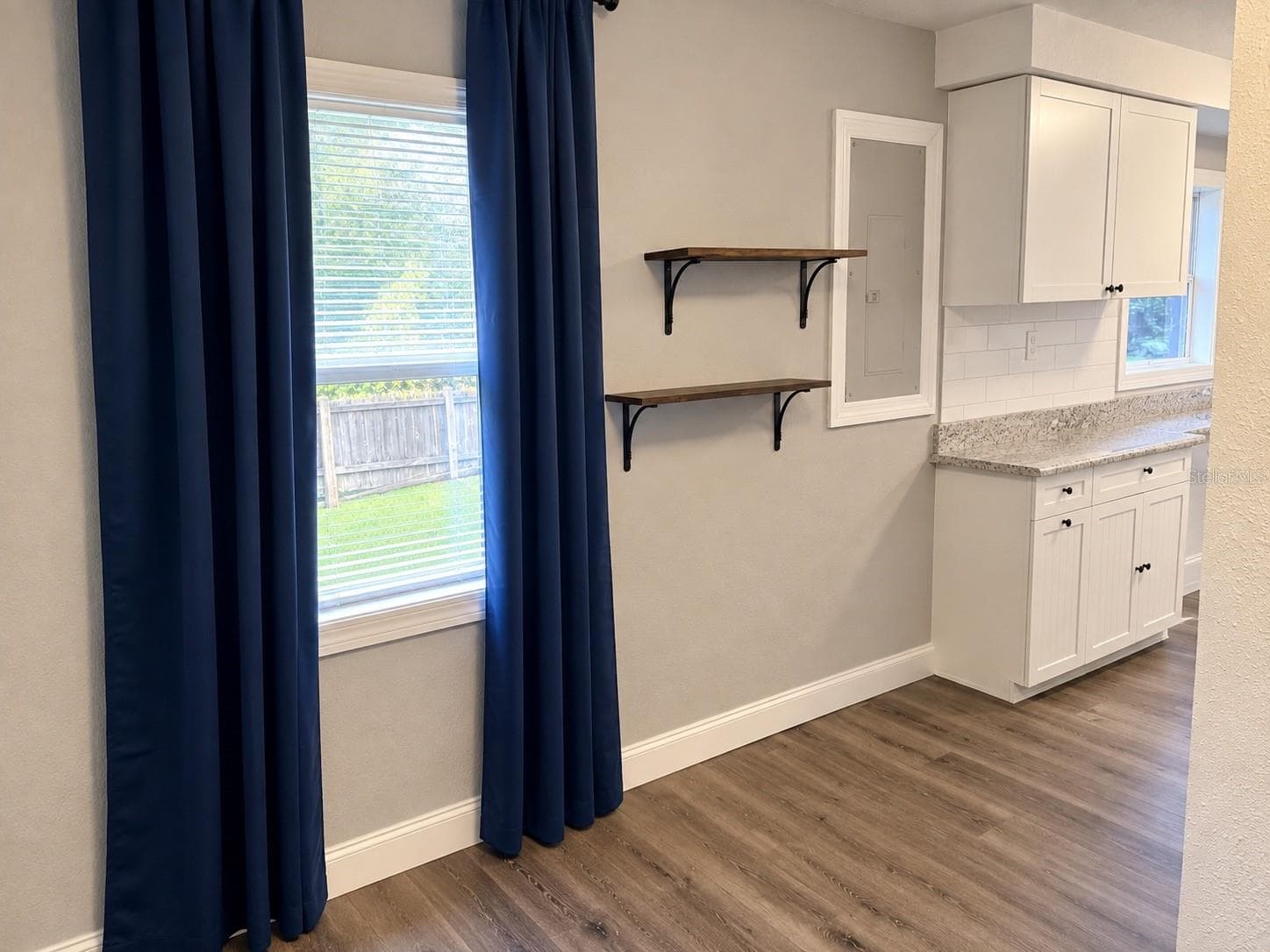 Single Family Residence at 11110 HACKNEY DR, RIVERVIEW, photo 5 of 37