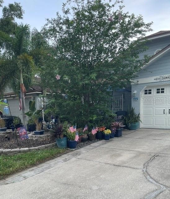 Single Family Residence at 2250 SPRINGWOOD CIR W, CLEARWATER, photo 9 of 58