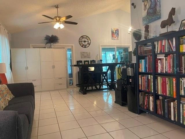 Single Family Residence at 2250 SPRINGWOOD CIR W, CLEARWATER, photo 18 of 58
