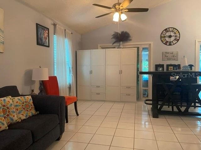 Single Family Residence at 2250 SPRINGWOOD CIR W, CLEARWATER, photo 19 of 58
