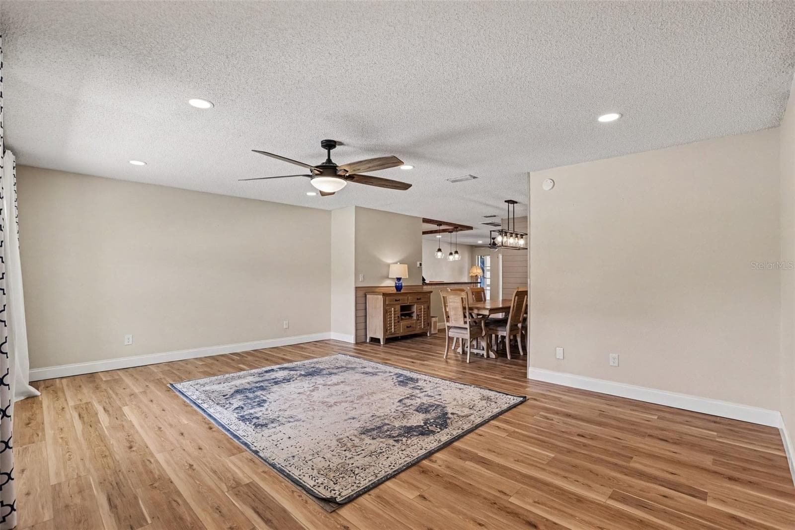 Single Family Residence at 385 CLUB MANOR DR, SUN CITY CENTER, photo 9 of 32