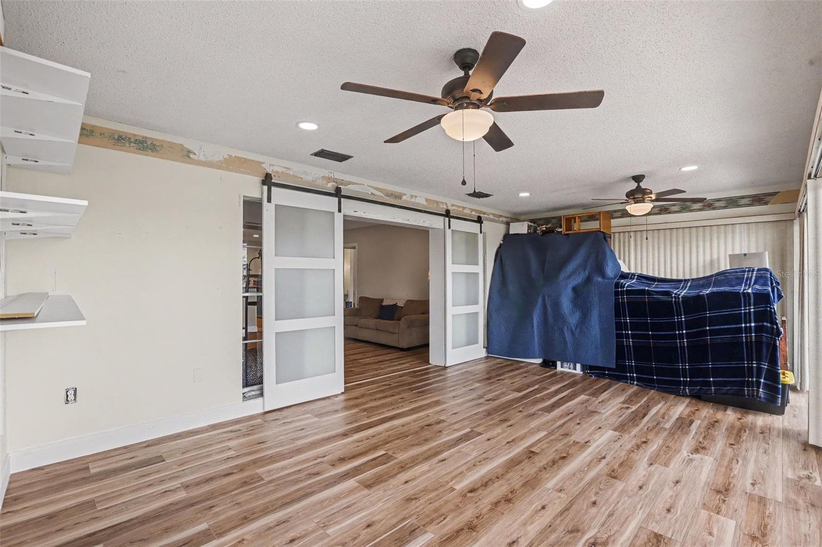 Single Family Residence at 385 CLUB MANOR DR, SUN CITY CENTER, photo 14 of 32
